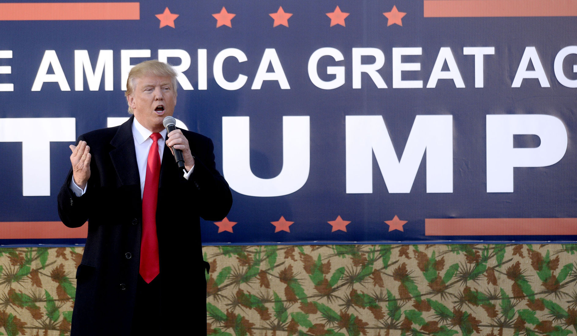 Campaign rally